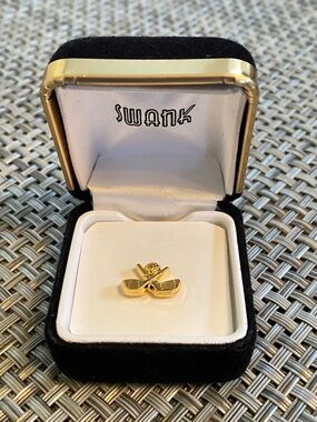 Swank Golf Tie Tack Goldtone